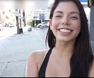 dziewczyna     10 min dobrego porno