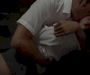 стройная азиатка  крупным планом