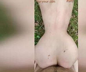 мадемуазель  занимается сексом