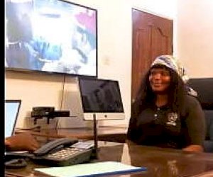 customer  takes lessons in the office