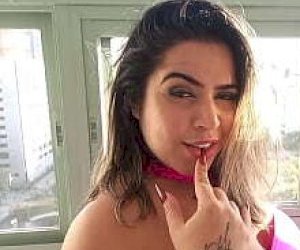 customer with an impressive cock ends inside