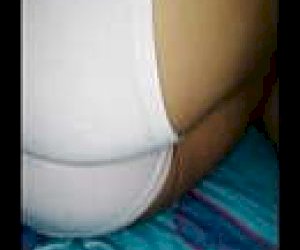 customer  is playing anally