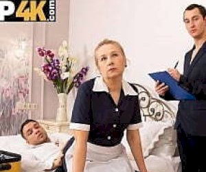 eager rich lady   in changing room