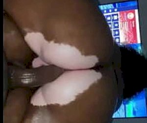 хлопец  перепих дома