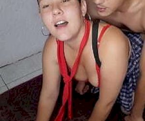 girl without experience gets sperm inside