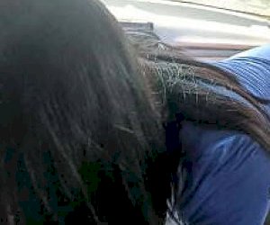 красотка горячая мамочка классная киска секс в миссионерской позе в общественном месте