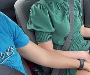 мадемуазель с бритой киской минет дома