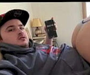 большая красивая женщина классная задница кончает