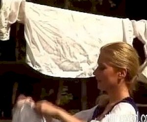 seksowana dziunia  rżnie się