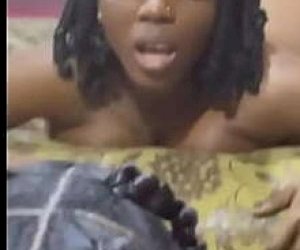 dziwka  jest brana na pieska