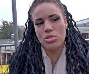 худая первый раз неопытная повизгивает дома