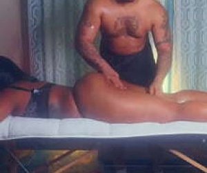 толстая черная девушка  чувственный секс