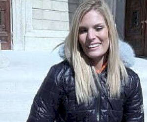 pan z dużą kuśką bzyka ostro panienkę