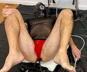 принуждённая она неопытная счастлива от спермы дома