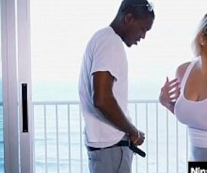 gentleman  is squirting on the miss