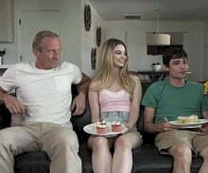 petite hot mom with a shaved pussy he has sex on the upside-down amazon