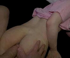 gentleman with a big pecker rides a girl in the anus