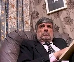 gorąca mamuśka bez doświadczenia  w domu