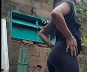 young Indian girl with nice ass does anal sex