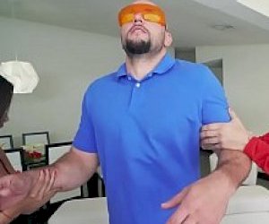 dude with a big prick participates in a triangle