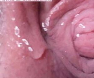 petite slut with nice ass is shouting loudly