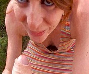 pretty redheaded with nice ass is fucked outdoor