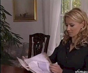 woman  is playing orally