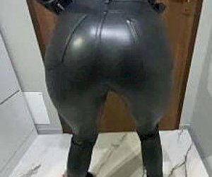 customer with a huge dick is cumming outdoor