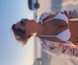 fellow  fucks the girl in the hotel