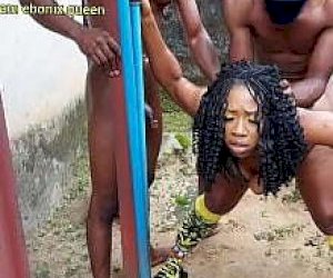 bugger  fucks lady outdoor