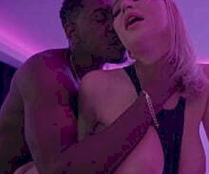 guest  is fucking amazon with her