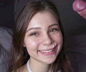 sweet petite without experience is fuckked doggy style at home