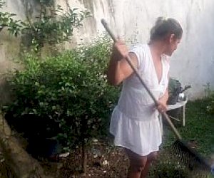 gąska z fajnym tyłeczkiem świntuszy