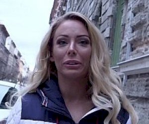 klient z wielkim interesem  w siłowni