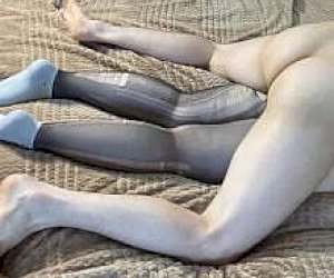 sexy babe in tights gets fucked at home