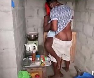 черная девушка неопытная