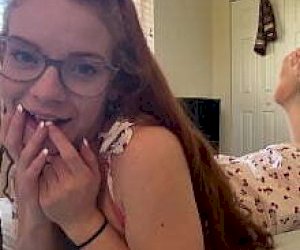 gentleman  is squirting on the miss at home