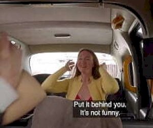 gostek z imponującą pałą ostro świntuszy