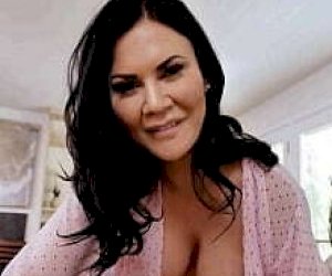 experienced big white girl with large tits is having hardcore sex